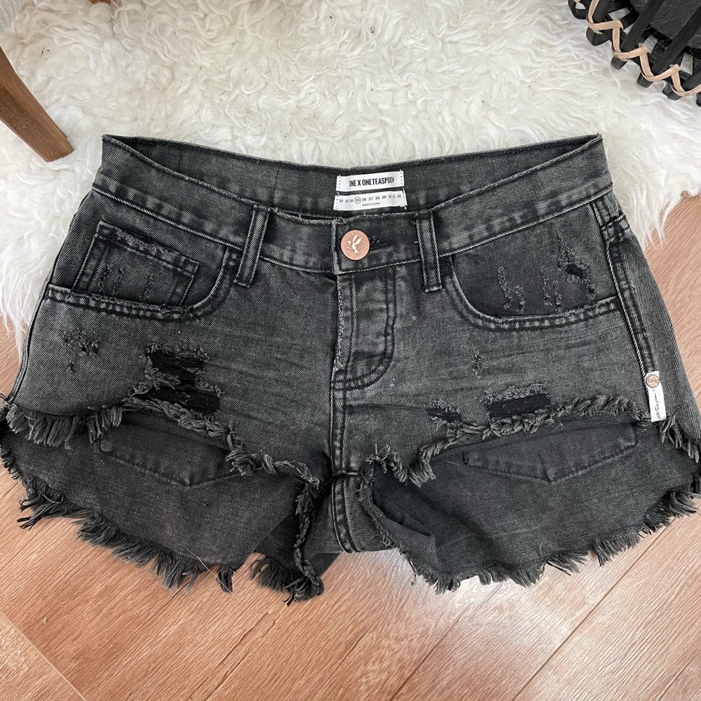 One Teaspoon Bonitas Denim Shorts size 25